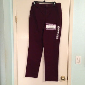 NWT Gloria Vanderbilt Amanda plum twill pants size 8